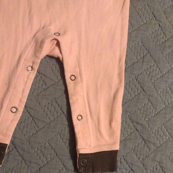 Hatley Pink and Brown Bear Bodysuit - Picture 6 of 8